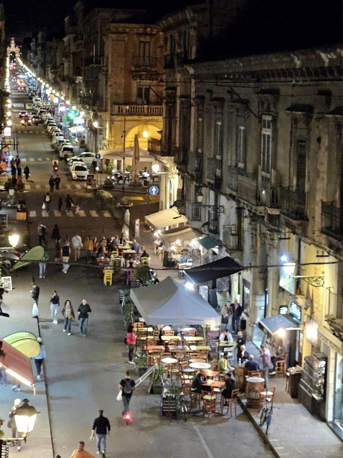 Central House Catania Historic Center Luaran gambar